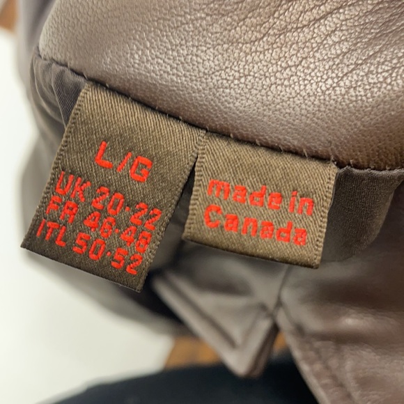 DANIER Leather Jacket size L.    $50 - Picture 11 of 13